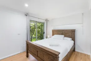 Stylish House Near Bikeway and Lone Pine Koala - Image 5