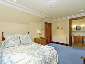 2 bedroom accommodation in Dess, Aboyne - Image 4