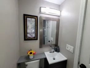 Brand new house with private bath in each room - Image 3