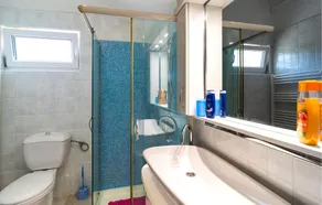 Maison d'une chambre en bord de mer à Povlja - Image 2