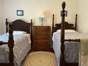 The Farm House at Lucky Loop Hollow Farm - Image 5