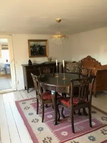 Charmigt hus på avstyckad gård - 5 minuter till strand, restauranger och butiker - Image 4