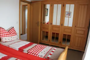 Beautiful vacation apartment with a view of the mountains - Image 4