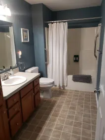 Newly renovated ranch home 8 miles from Saugatuck beaches, orchards & wineries. - Image 2