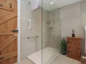 Maple Tree Cottage - Image 2