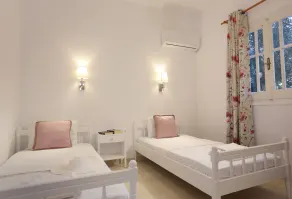 ALYKES FAMILY RESORT 2 BEDROOMS No2 - Image 5