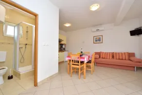 Casa de vacaciones en Drage con Seaview, Balcón, Acondicionador, WIFI (592-1) - Image 2