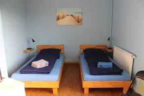 Nice, large apartment for 6 people, outside, pets welcome - Image 4