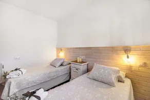 Maison de vacances artistique dans un emplacement privilégié \"Un jardin pour se détendre\" - Image 3