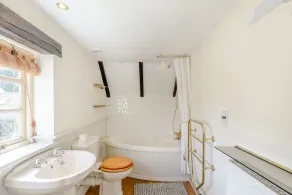 DARWEN, pet friendly, character holiday cottage in Abbots Bromley - Image 3