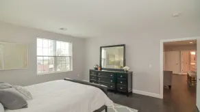 Beautiful new apartment 2bed/2bath Waltham - Image 3