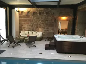 Wellness LA TOUR DES REMPARTS SPA & Hallenbad - Image 2