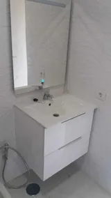 Ljus och raffinerad studio med terrass och pool, Wi-Fi optisk fiber - Image 3