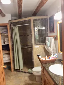 Mountain Cabin Retreat FAST WiFi, Ski Sipapu,Hike, Hunt,Fish,Art, Taos, Santa Fe - Image 4