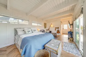 Sun-Soaked Sandy Point Haven w/ Beach Access! - Image 5