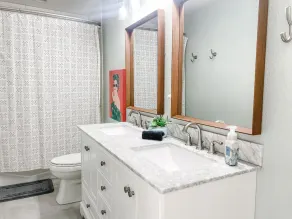 Fun Beaver Lake Getaway+Views+Hot Tub - Image 3