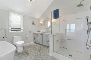 Posizione incredibile con vista panoramica sulla spiaggia e sull'oceano, questa casa ha tutto! - Image 4