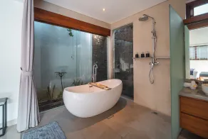 3 Bedroom Villa Walk Beach + Finns Card Platinum - Image 3