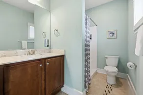 Hatteras Retreat Oceanfront 7 Bedroom Home - Image 4