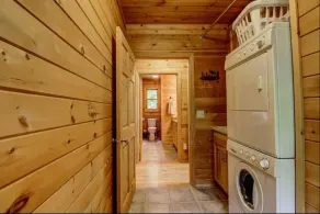 Cozy cabin with views of Lake Mille Lacs - Image 5