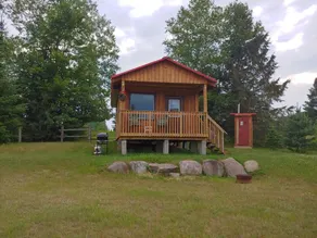 Cabins on the York - Cabin #4 - Wolf Cabin - Image 4