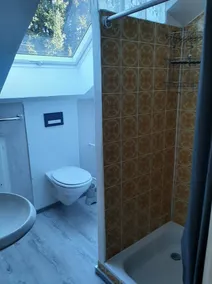 Zentral gelegene Ferienwohnung mit Garten - Image 2