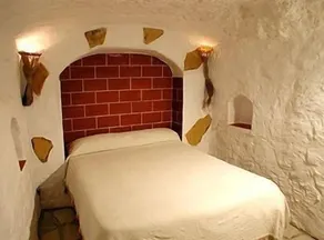 Cuevas del Pataseca en Gorafe - Image 3