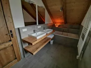 Comfortable chalet to feel at home right on the ski slope - Image 3