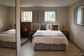 6 Weaver's Cottage - a luxurious retreat - Image 4
