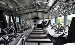Superbe nouveau chalet de luxe de 2 chambres à 300 pieds du parc de la plage de Poipu - Image 3