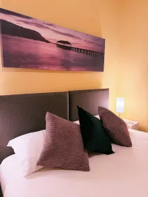 Bel appartement spacieux de 3 chambres à l'est de la rue Prince - Image 5