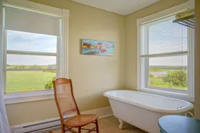 Darnley Farmhouse Retreat - Image 3