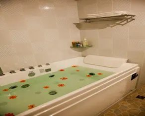 Zaza Hotel - Image 5