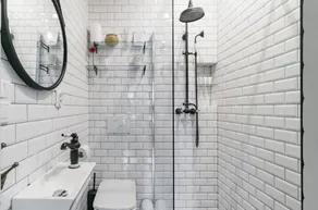 Urban Rustic Flat in Historical  Building - Image 4