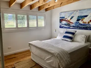 Relax or explore - 2 renovated farm houses. Pool, tennis court and 700 acres. - Image 4
