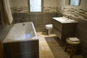Superb Villa i Valcros til 9 personer med pool og havudsigt - Image 3