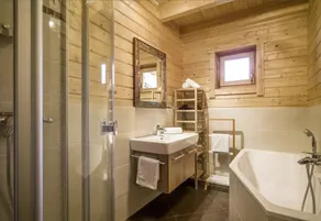 Casa de vacaciones 'Hirschhäusl' con vistas a la montaña, terraza, sauna y Wi-Fi - Image 5