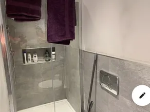 Modern, Private, self-contained studio apartment - Image 3