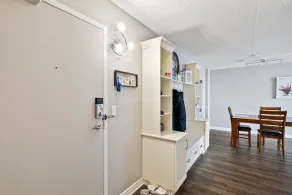 In the heart of downtown Windsor Penthouse Suite  Change listing - Image 5