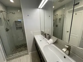 Remodeled 4-Bed, 2-Bath Home with Comfy Beds, Yard Space in Quiet Neighborhood - Image 3