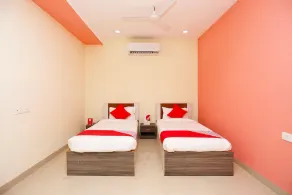 Hotel O Ambuja City Centre Mall Formerly Amar Marriage Palace - Image 2