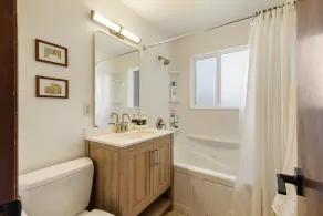 3BR Seattle Home w Spacious Yard Near Northgate - Image 3