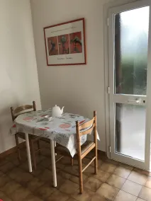 Charmant logement avec entrée et jardin strictement indépendant à 2KM des plages - Image 4