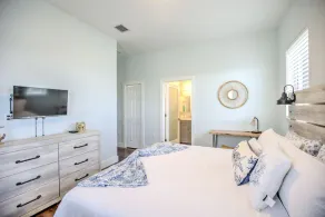 Family Cove 3 BR NEW - Cabana Club - Hot Tub - Bikes - Image 3