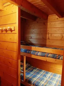 Maison de bois finlandaise au pied des pistes - Image 2