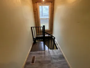 Unique Cavalier Log Cabin nestled in the forest, 15 mins to Hocking Hills - Image 2