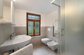 Appartamento 'Luéisch Ketschu 1' con vista sulle montagne, giardino in comune e Wi-Fi - Image 4