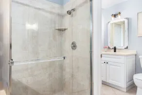 PICCADILLY MANOR-3BD/2BA W HEATED POOL  +1 773 443-7832 - Image 5