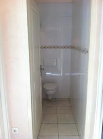 Villa deslumbrante com piscina privada e jardim - Image 5