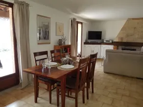 Provençal house with magnificent views - Image 3